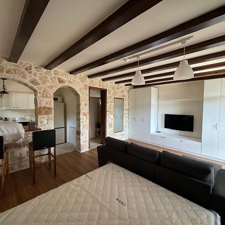 ホテル Casa Smarald Turda Noua エクステリア 写真