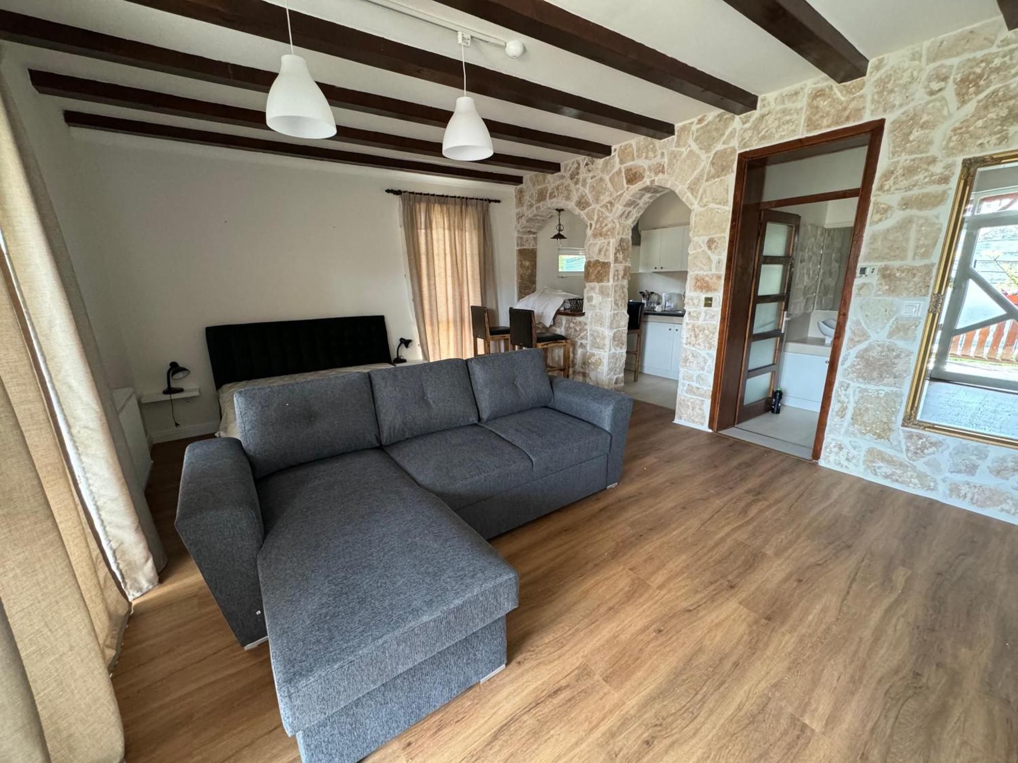 ホテル Casa Smarald Turda Noua エクステリア 写真